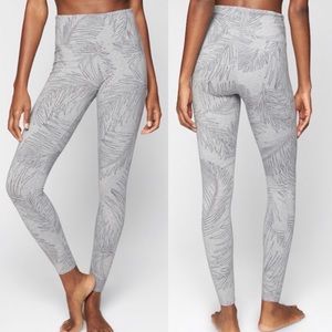 Athleta Tall Tropical Be Present Tights Leggings
